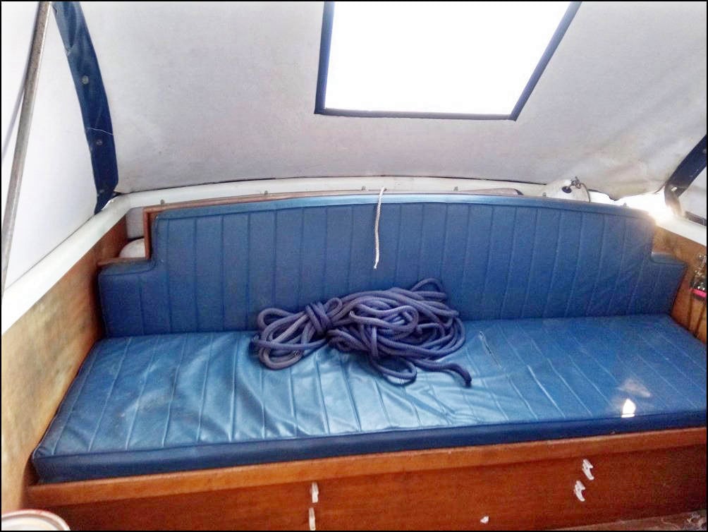 Freeman 26 'stern seating'